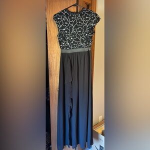Elegant Black Maxi Dress with Sequinned Floral Bodice